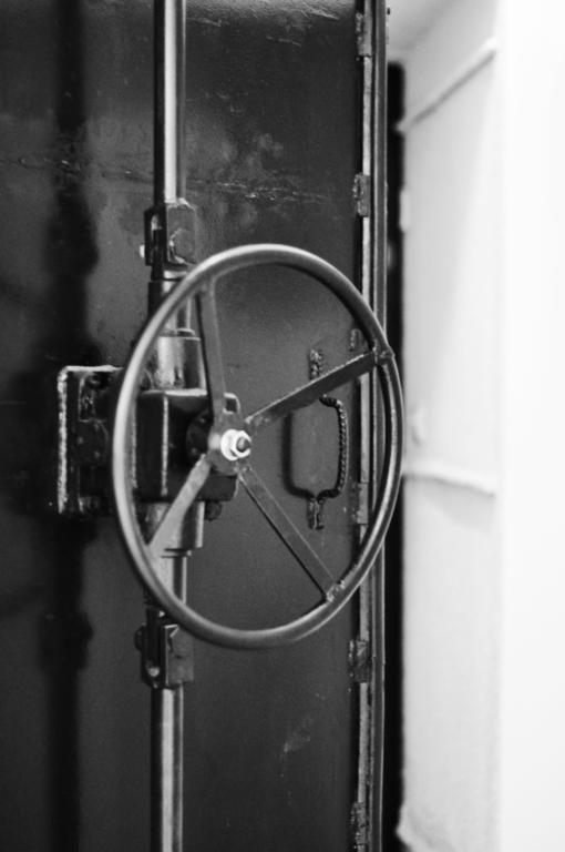 Bomb Shelter Apartment วิลนีอุส ห้อง รูปภาพ